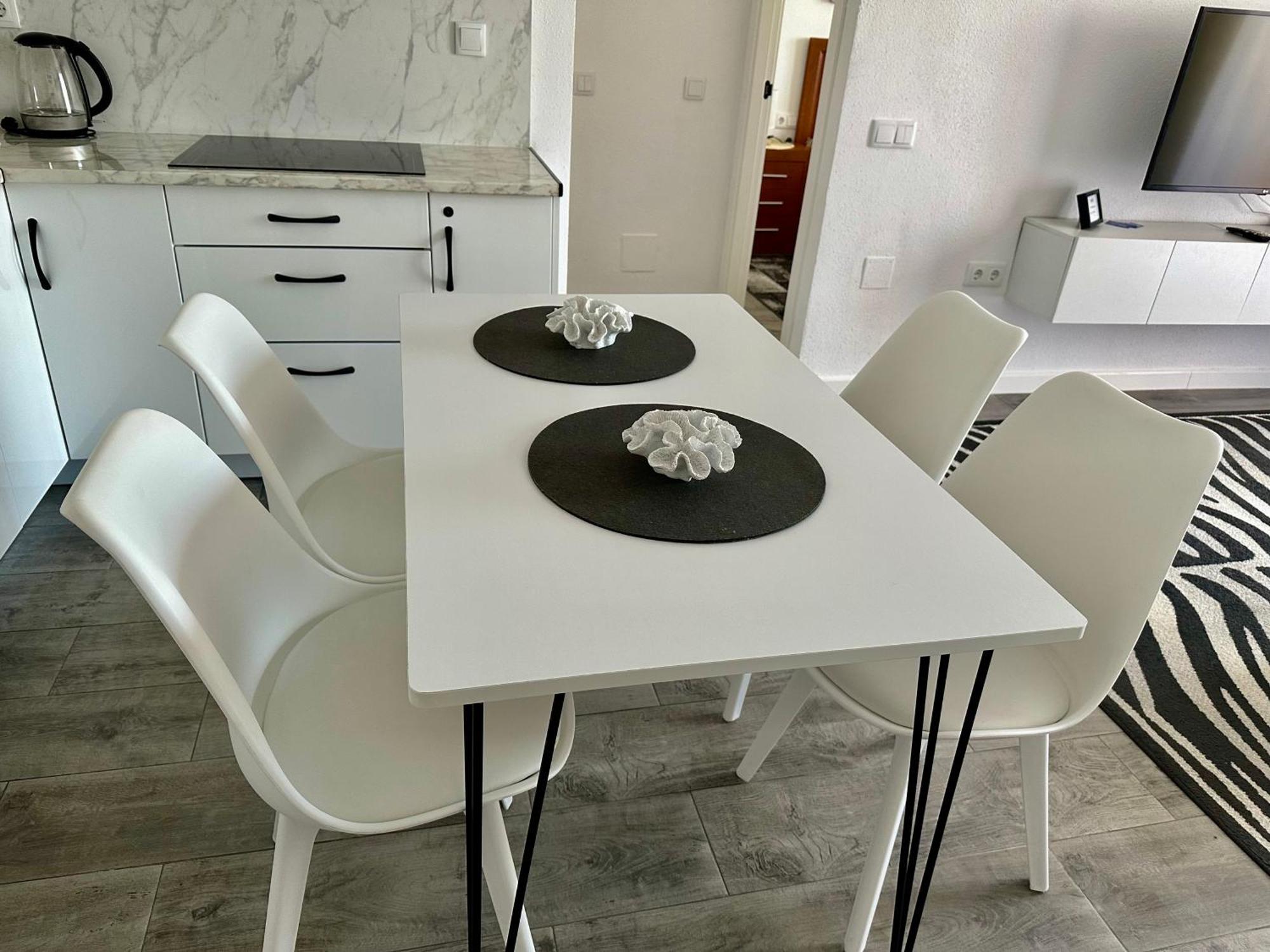 Parquemar Apartment